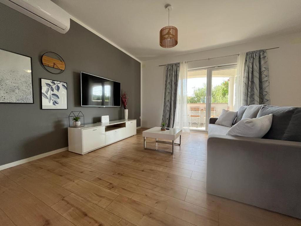 Apartman Sunset ราชานาส ภายนอก รูปภาพ